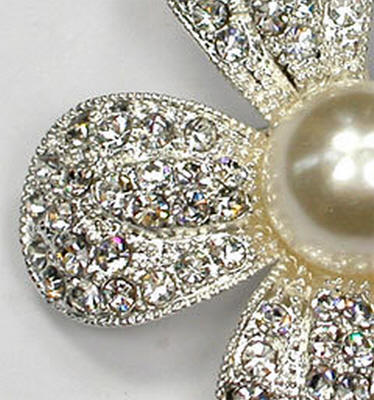 Pearl Rhinestone Brooch