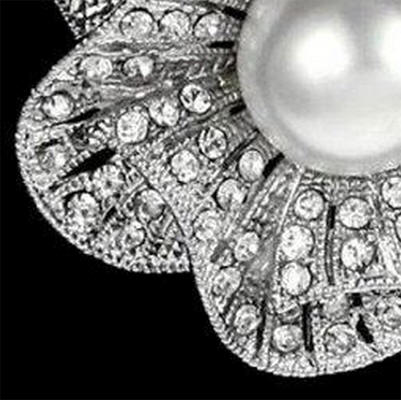 Pearl Rhinestone Brooch