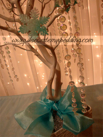 DECORATE MY WEDDING caribbean blue and snowflakes wedding reception 