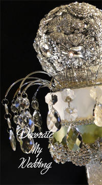 Crystal Brooch Cake Topper