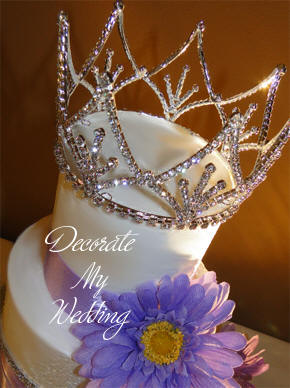 Swarovski Crystal Cake Crowns Delight