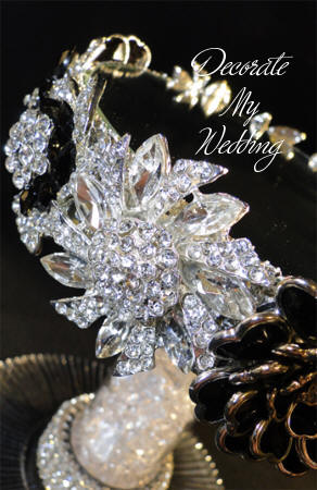 Crystal Brooch Wedding Cake Stand